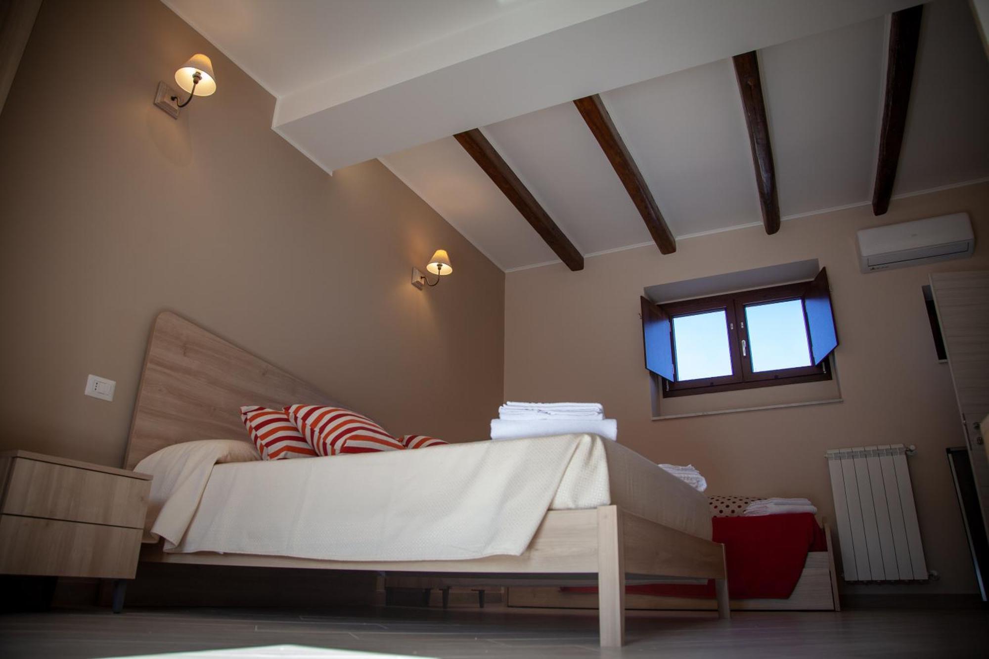 Al Centro Casa Vacanze Mistretta Номер фото